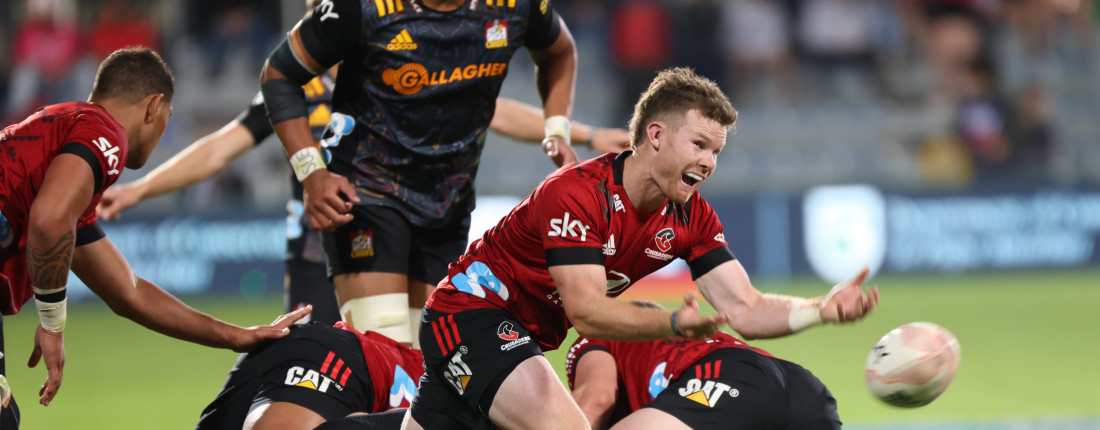 Chiefs stun Crusaders, win fourth in a row - RUGBY HEARTLAND